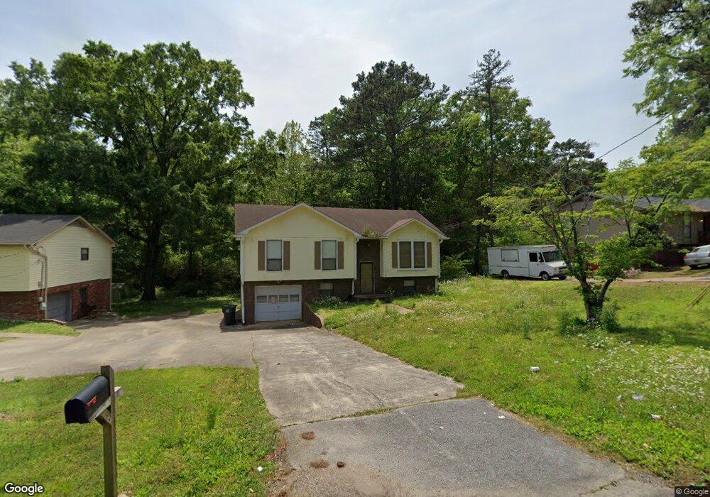 601 25th Ave NE, Center Point, AL 35215 - photo 1