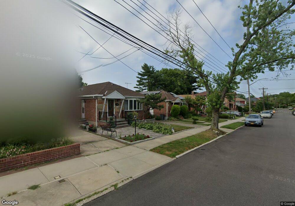 26223 60th Ave, Little Neck, NY 11362 - photo 1