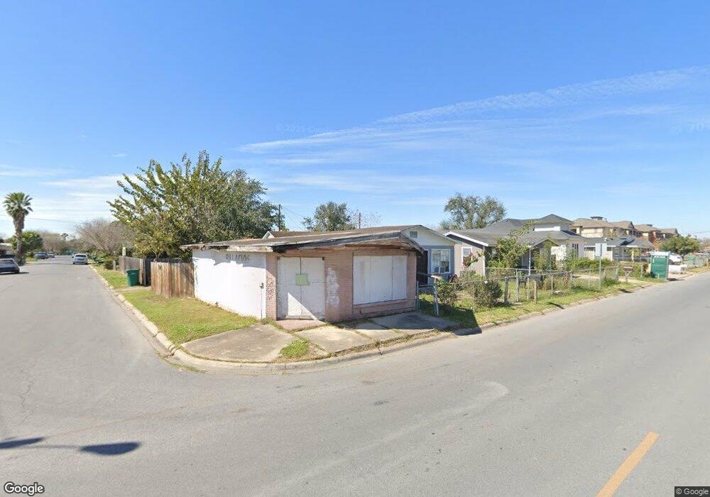 601 N Flag St, Pharr, TX 78577 - photo 1