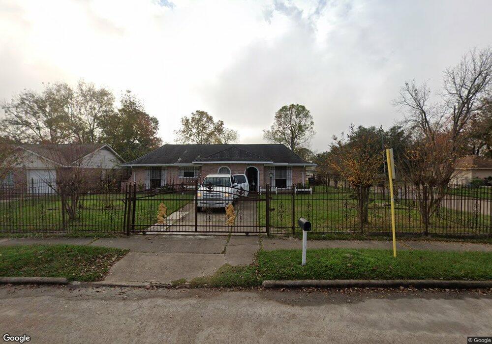 1227 Fallbrook Dr, Houston, TX 77038 - photo 1