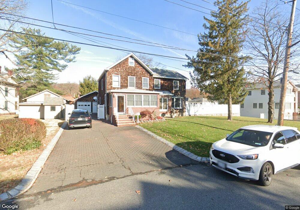 245 Center St, Staten Island, NY 10306 - photo 1
