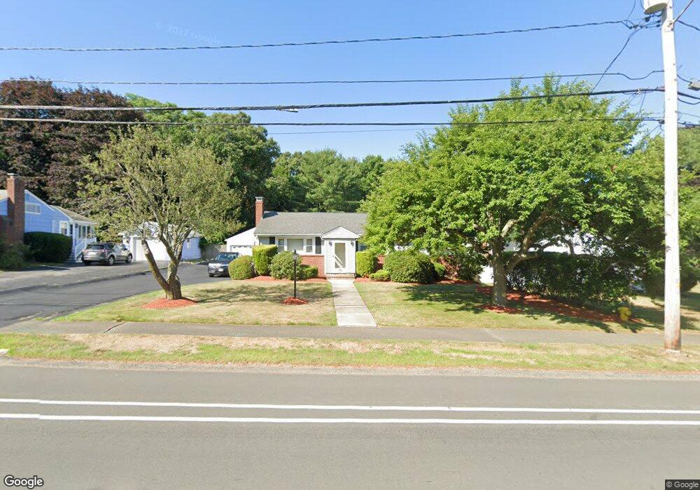 183 Hunting Rd, Needham Heights, MA 02494 - photo 1