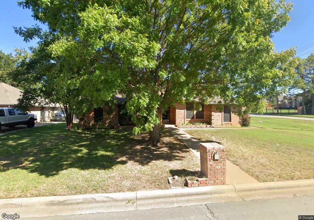 6400 Chilton Dr, North Richland Hills, TX 76182 - photo 1