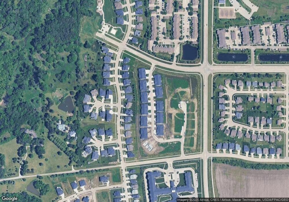 197 S Marigold Ave, West Des Moines, IA 50266 - photo 1