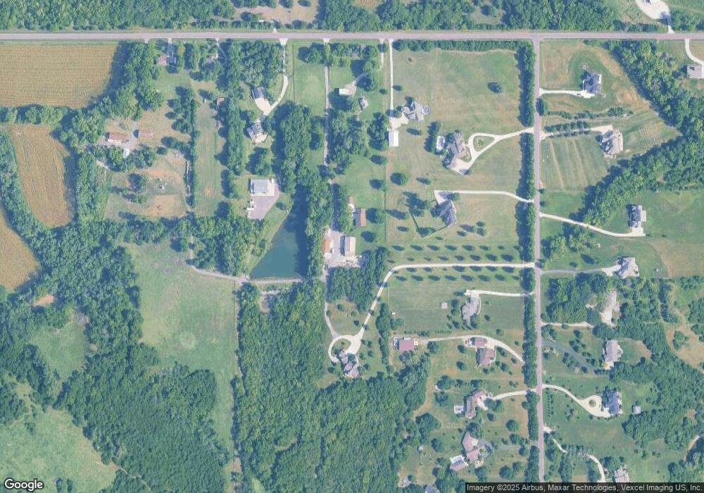 5325 SW 45th St, Topeka, KS 66610 - photo 1