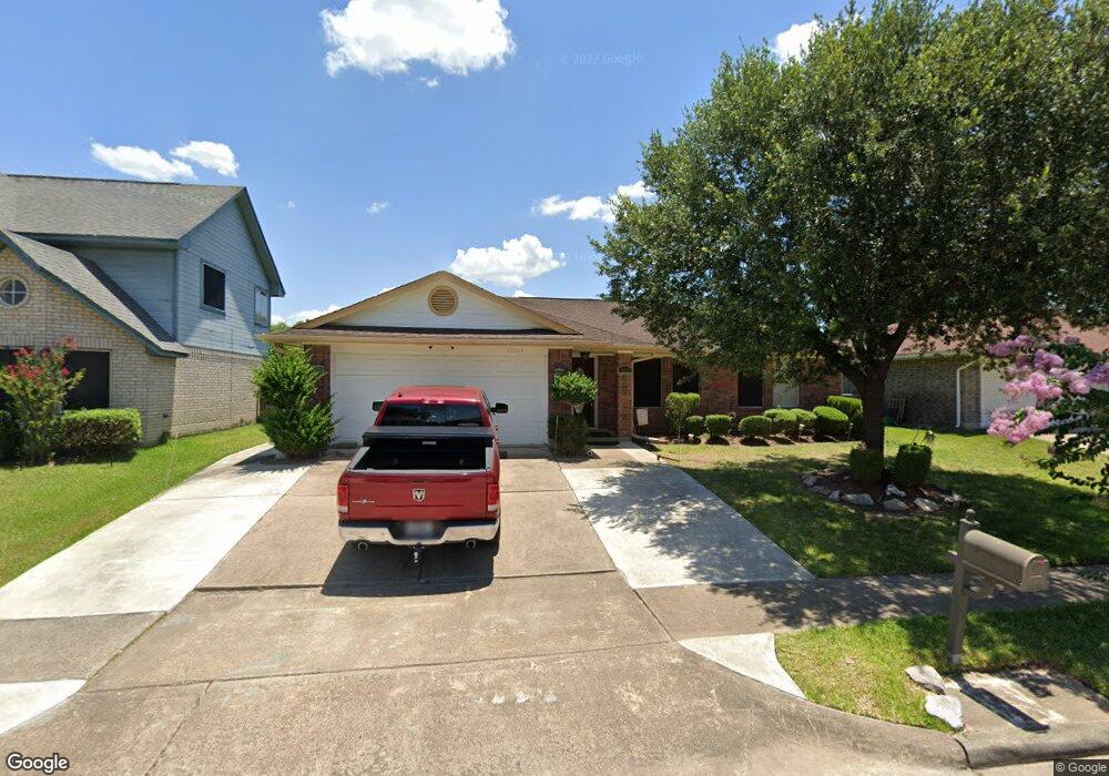 10923 Covered Bridge St, Houston, TX 77075 - photo 1