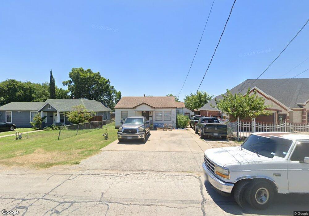 1800 NE 33rd St, Fort Worth, TX 76106 - photo 1