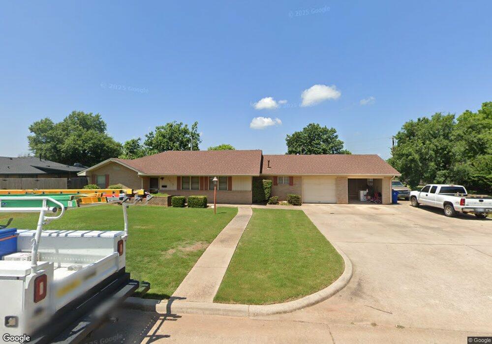 1403 N 12th St, Duncan, OK 73533 - photo 1
