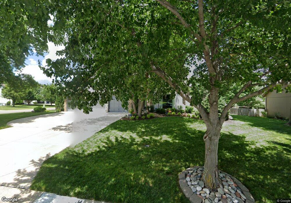 22714 W 51st St, Shawnee, KS 66226 - photo 1