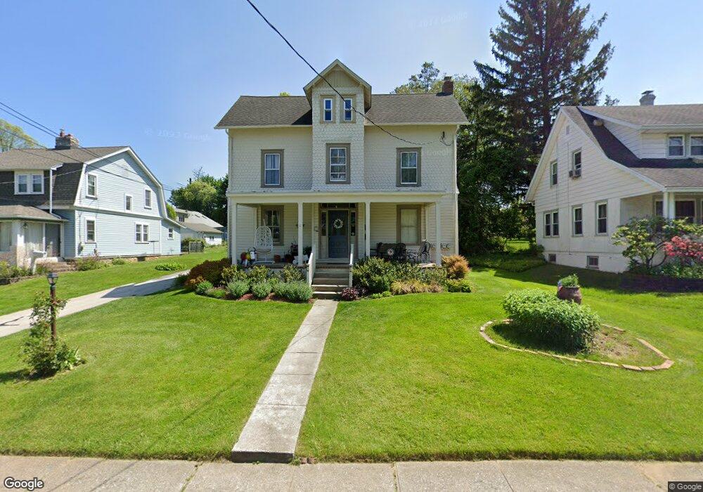 11 Maple Ave unit 2, Paoli, PA 19301 - photo 1