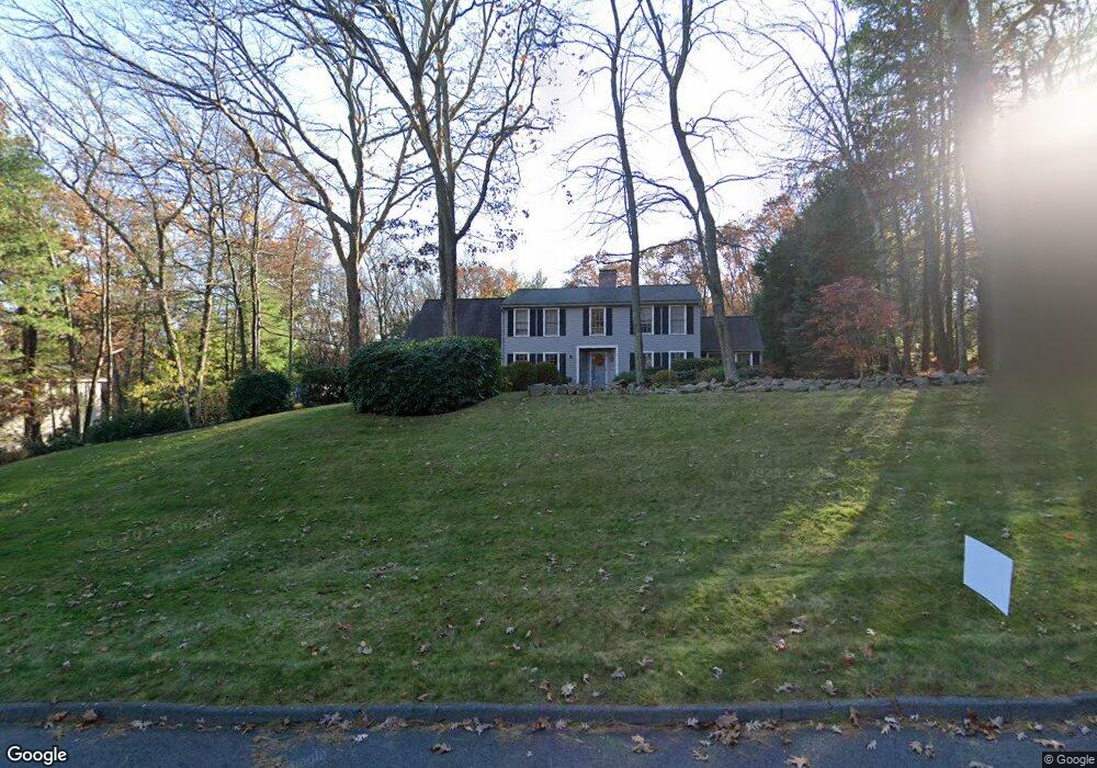 8 Ledge Hill Rd, Southborough, MA 01772 - photo 1