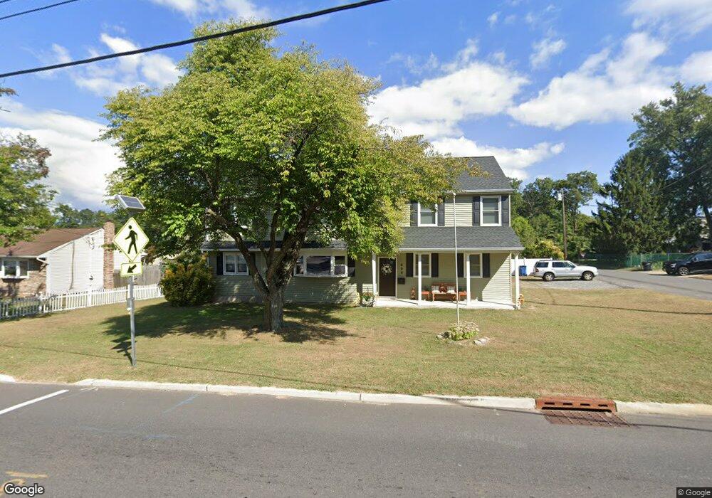 598 Laurel Ave, Hazlet, NJ 07730 - photo 1