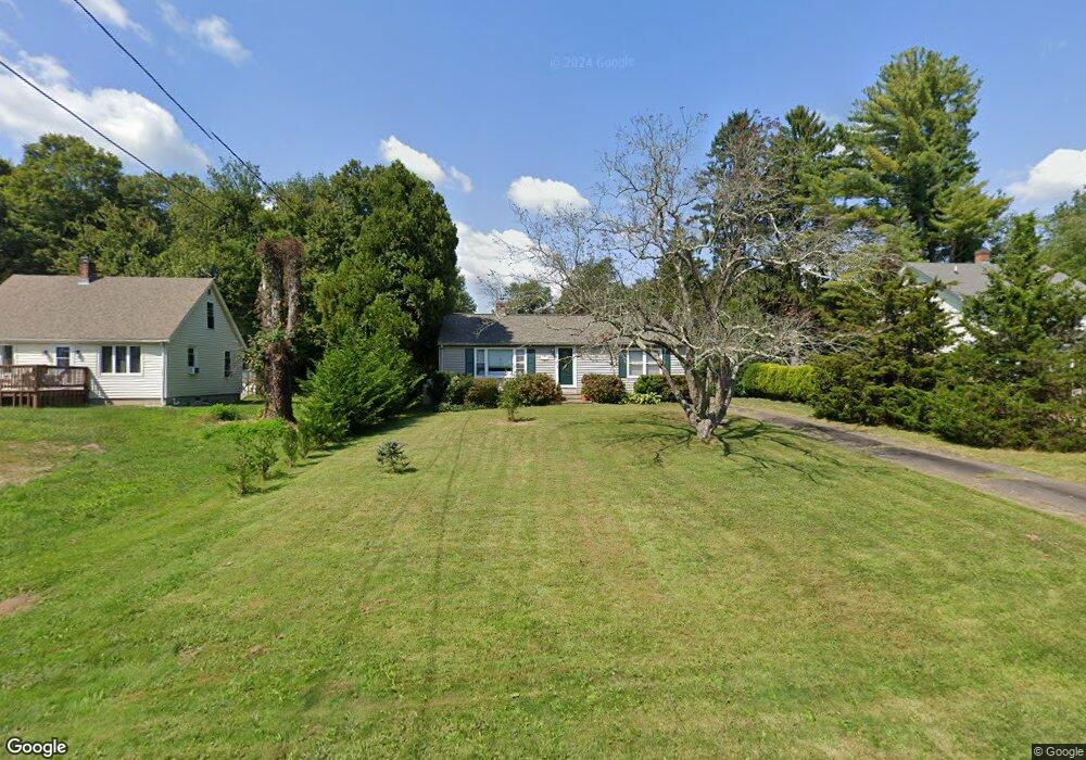 136 W Bridge St, Deep River, CT 06417 - photo 1