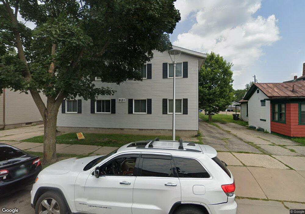 921 7th St S, La Crosse, WI 54601 - photo 1