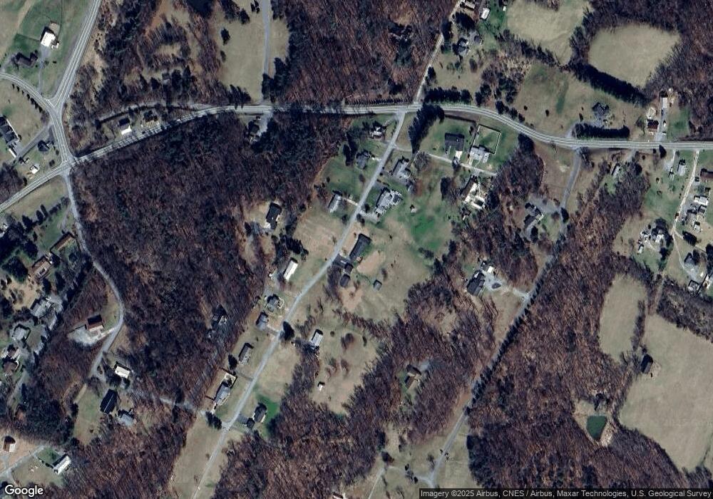 460 Grove Heights Rd, Berkeley Springs, WV 25411 - photo 1