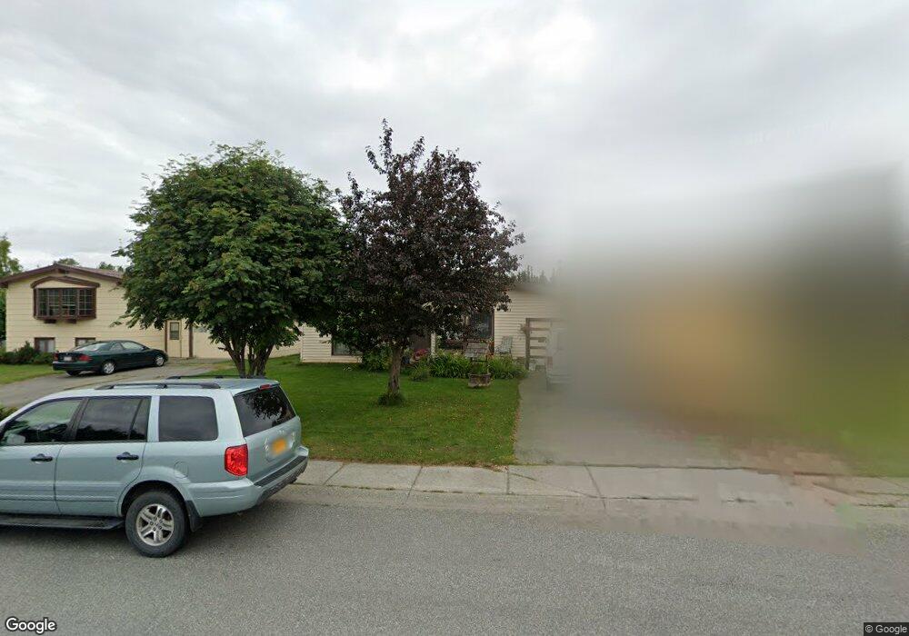 1011 W 20th Ave, Anchorage, AK 99503 - photo 1