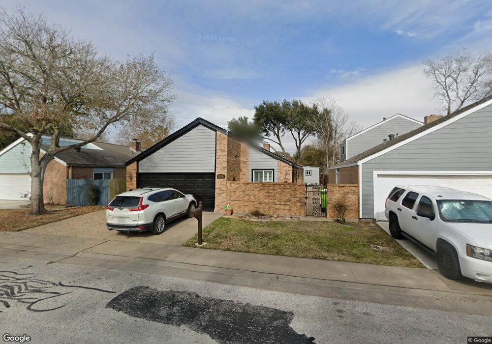 808 Chateau Place, Richmond, TX 77469 - photo 1