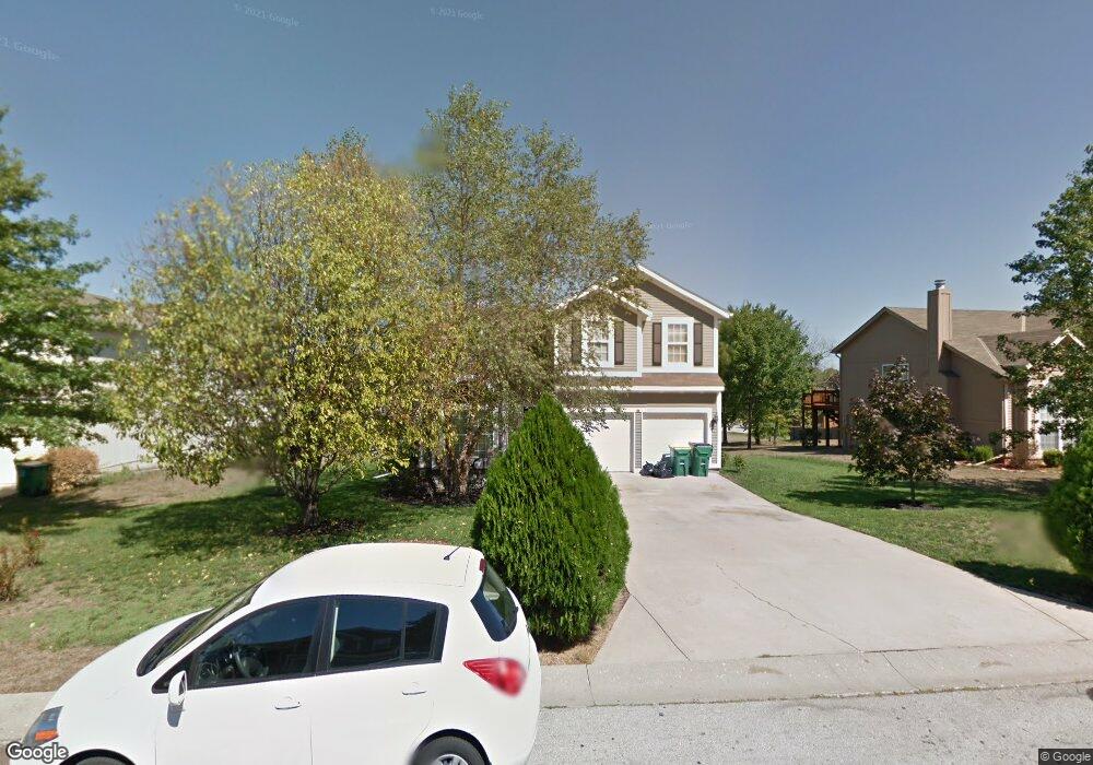 21302 W 51st Terrace, Shawnee, KS 66218 - photo 1