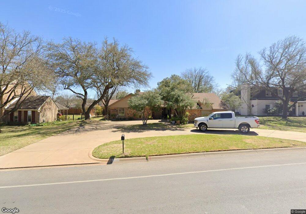 1115 W Westhill Dr, Cleburne, TX 76033 - photo 1