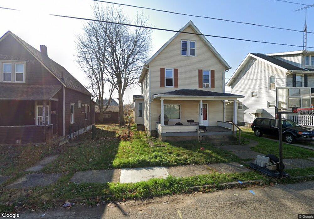 2220 Waltham Place SW, Canton, OH 44706 - photo 1