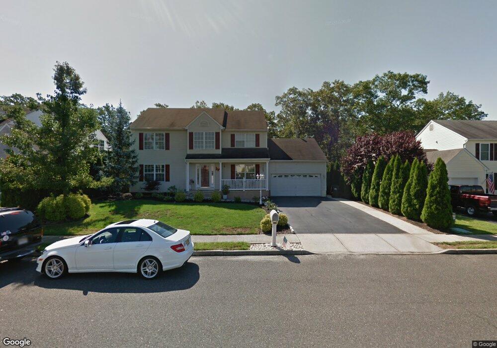 81 W Shenendoah Rd, Howell, NJ 07731 - photo 1