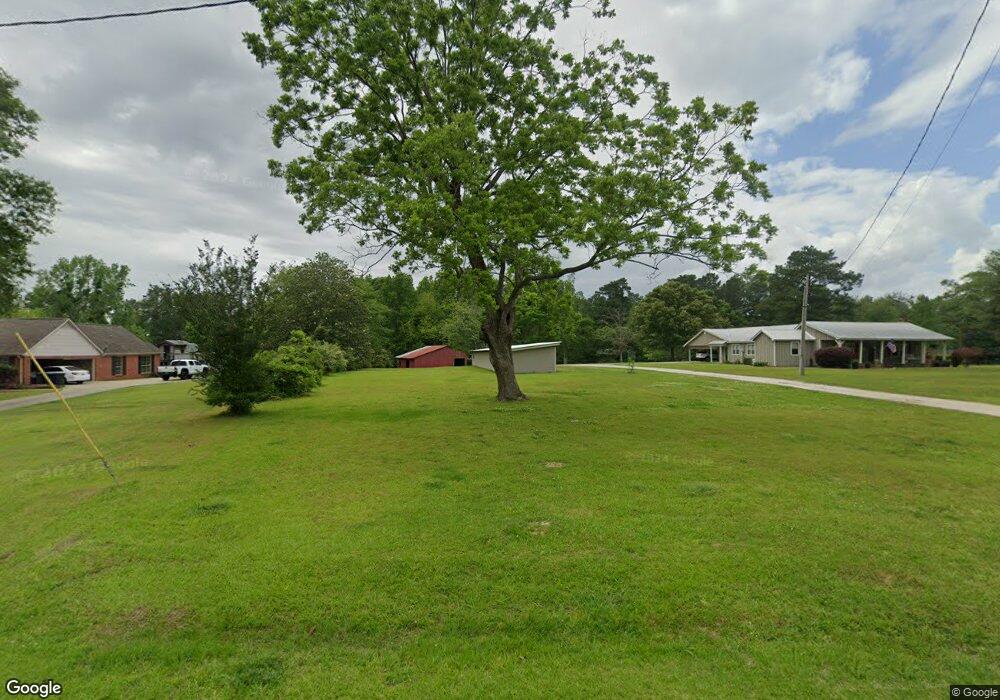 83 Mayfield Rd, Laurel, MS 39443 - photo 1