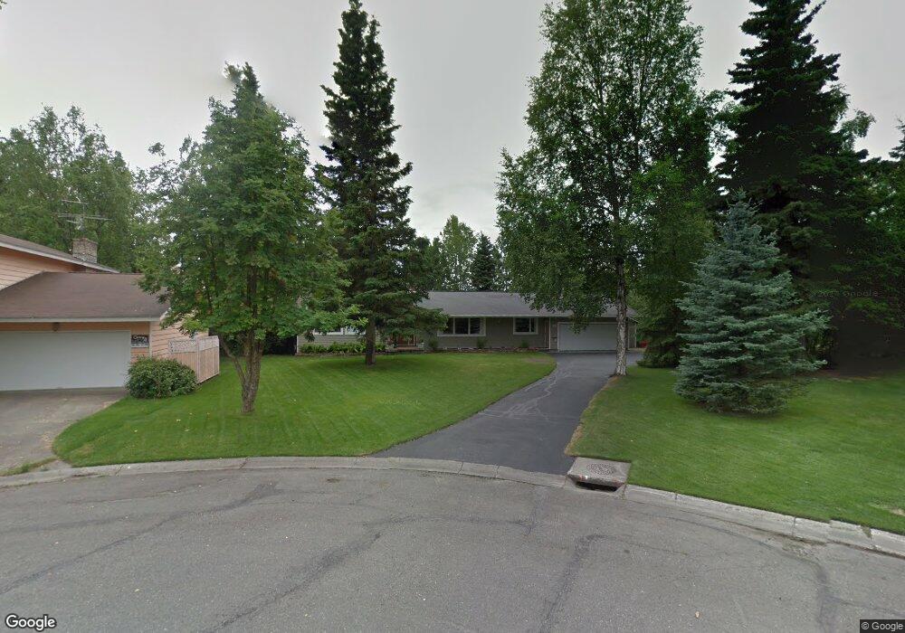 2201 Cliff Ct, Anchorage, AK 99517 - photo 1