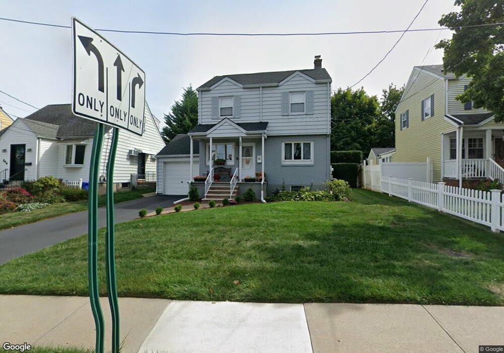 540 Boulevard, Hasbrouck Heights, NJ 07604 - photo 1