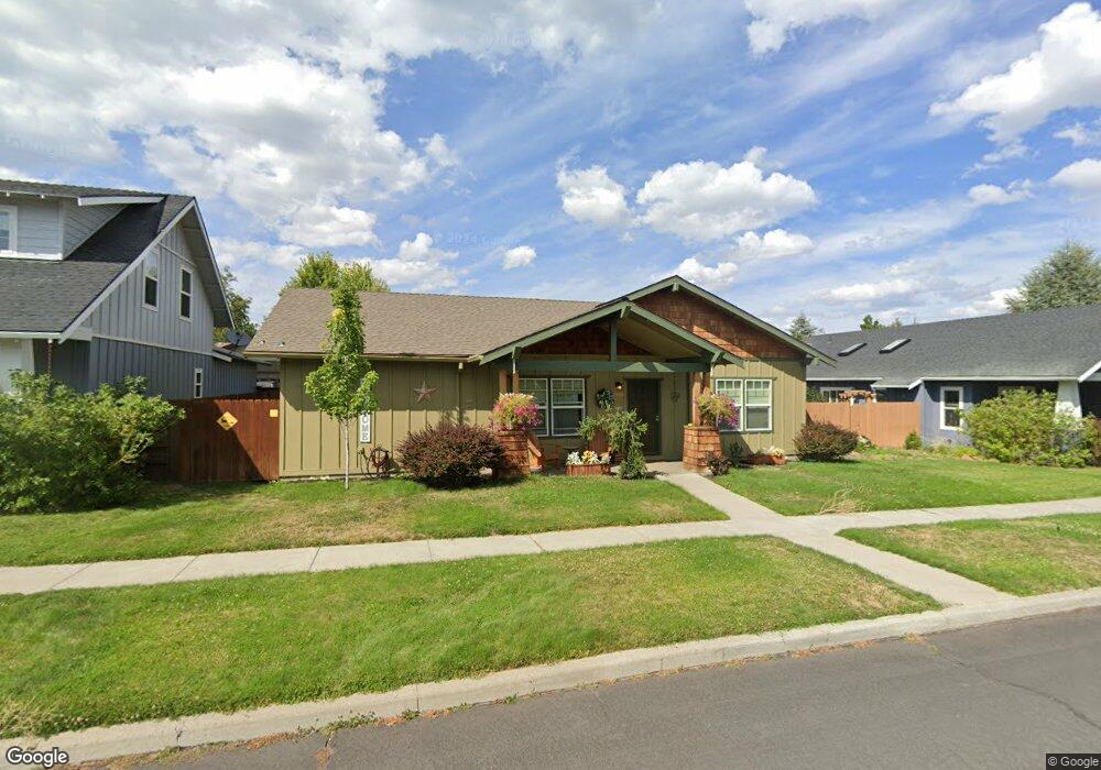 20630 Songbird Ln, Bend, OR 97702 - photo 1