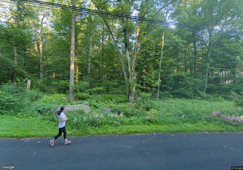 6 Nettleton Dr, Woodbridge, CT 06525 - photo 1