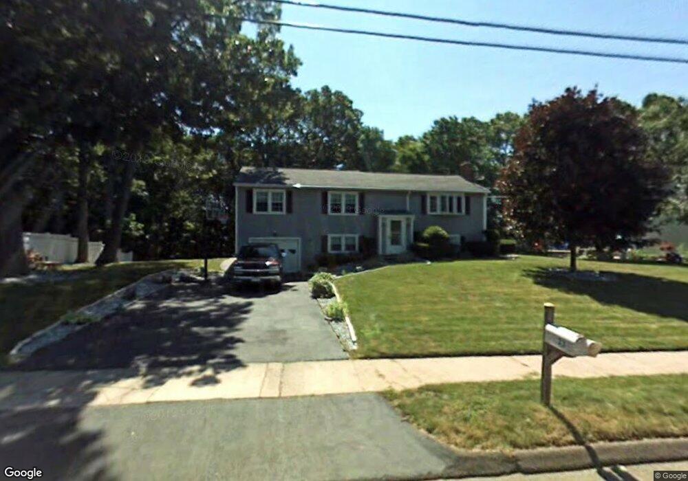 33 Sky View Cir, Hamden, CT 06514 - photo 1