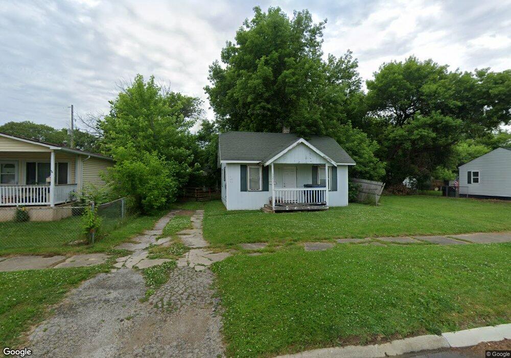 3207 Beechwood Ave, Flint, MI 48506 - photo 1