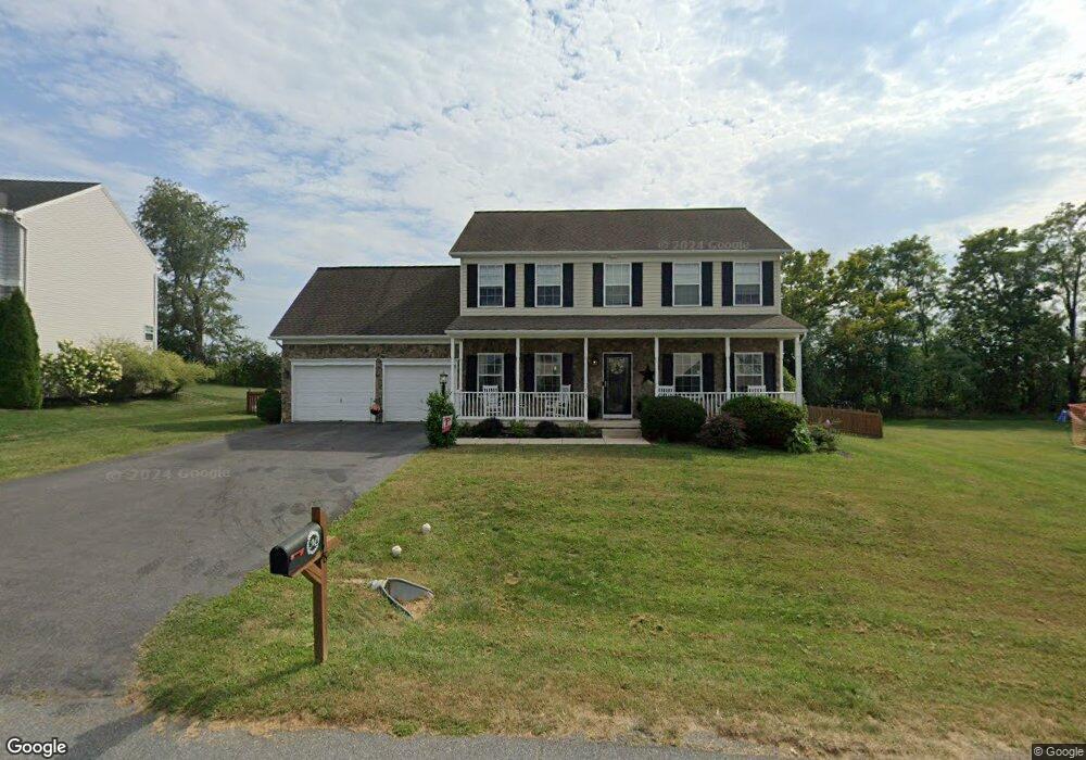 78 Creekwood Dr, Greencastle, PA 17225 - photo 1