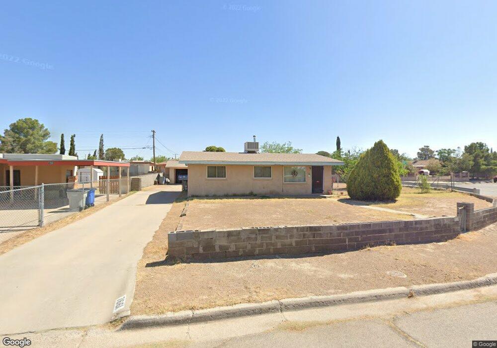 7661 Adobe Dr, El Paso, TX 79915 - photo 1