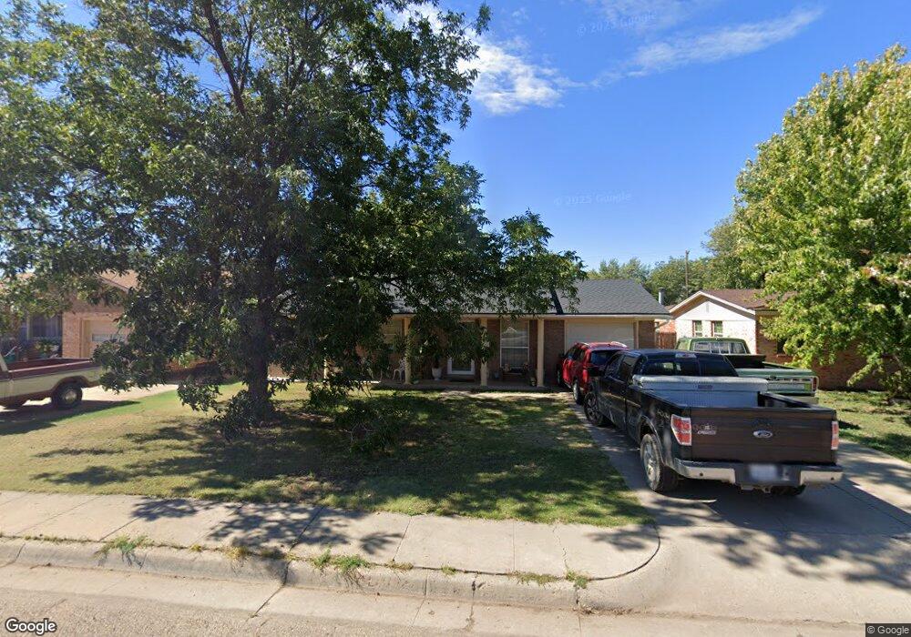 209 Spruce Ave, Dumas, TX 79029 - photo 1