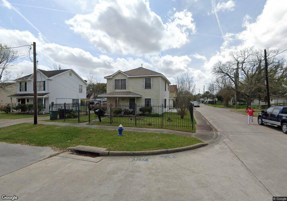 4502 Evella St, Houston, TX 77026 - photo 1