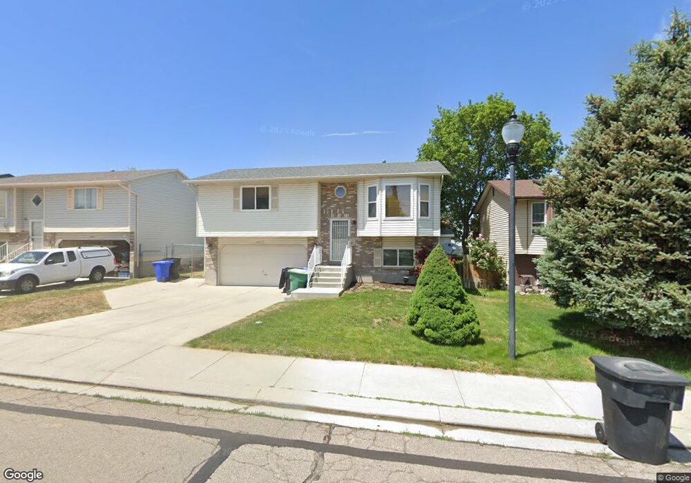 4972 W Wake Robin Dr, West Jordan, UT 84081 - photo 1