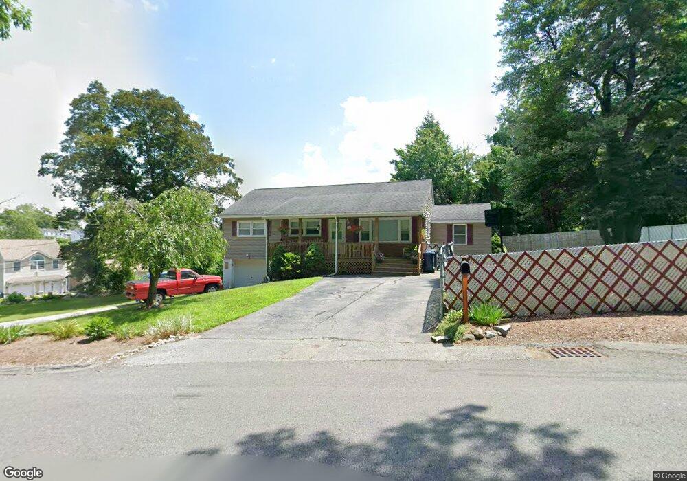 387 10th St, Dracut, MA 01826 - photo 1