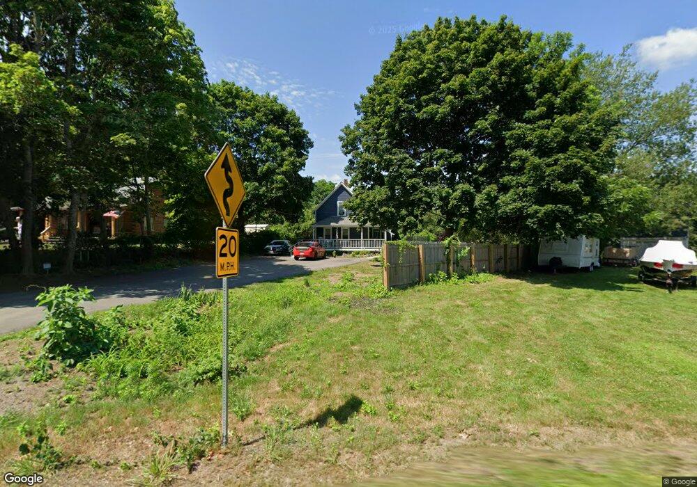 2 Squanto Rd, Plymouth, MA 02360 - photo 1