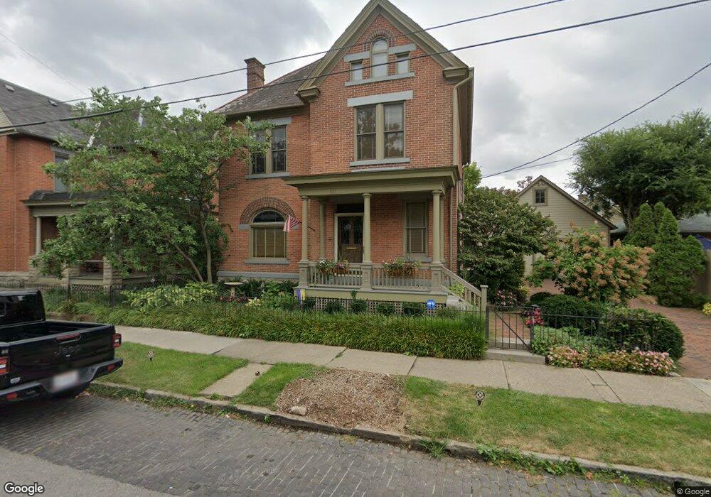 121 E Whittier St, Columbus, OH 43206 - photo 1