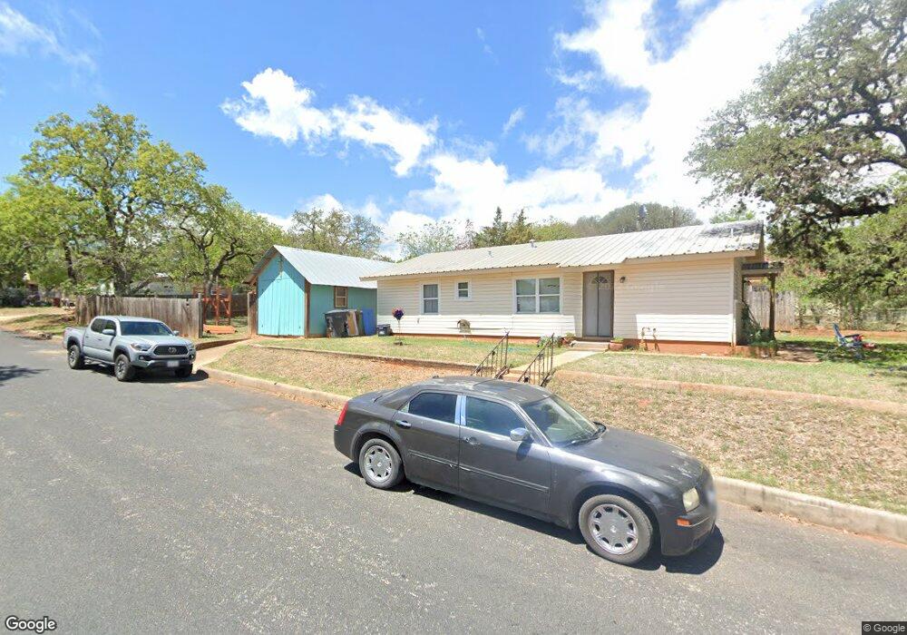 313 W Park St, Fredericksburg, TX 78624 - photo 1