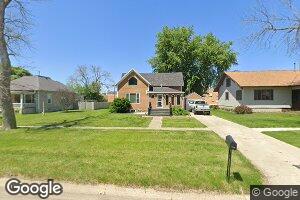 514 E Park St, Holstein, IA 51025