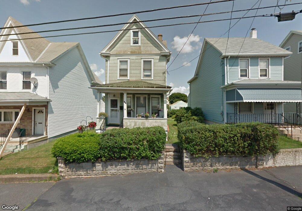 711 Carson St, Hazleton, PA 18201 - photo 1