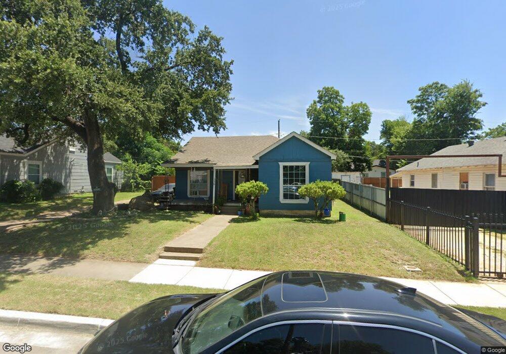 138 Blevins St, Fort Worth, TX 76111 - photo 1