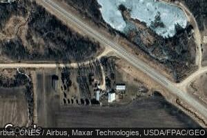 13698 40th St, Lime Springs, IA 52155