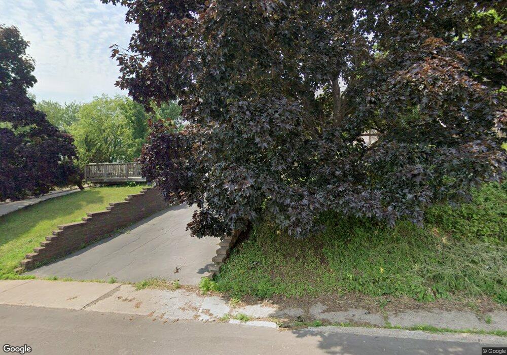 702 N 16th Ave E, Duluth, MN 55812 - photo 1