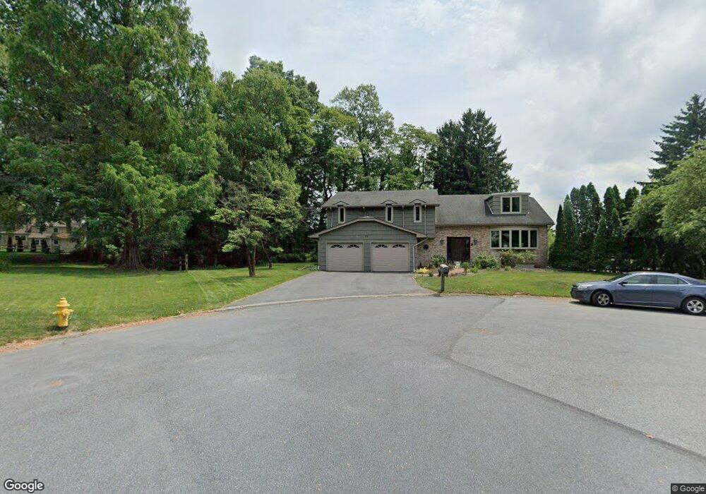 2000 Forest Ln, Allentown, PA 18103 - photo 1