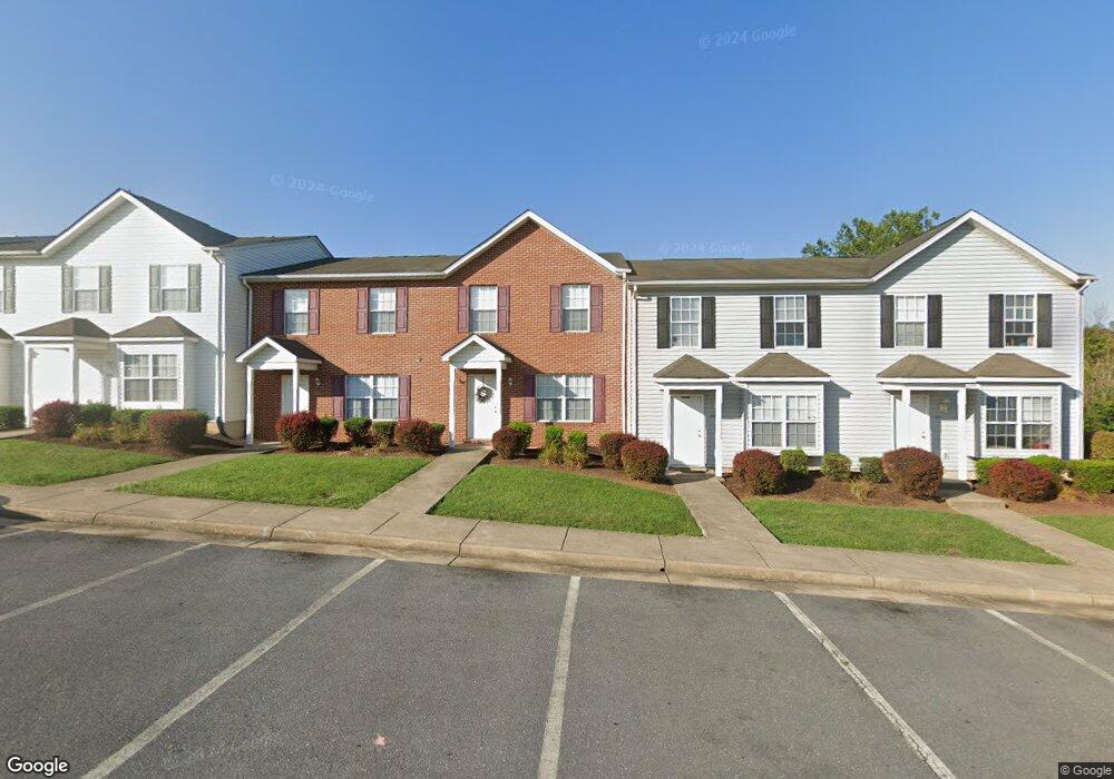 410 Pheasant Run Cir, Harrisonburg, VA 22801 - photo 1