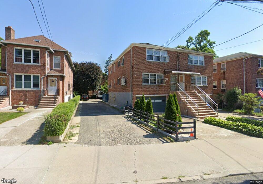 443 W 263rd St unit 3, Bronx, NY 10471 - photo 1