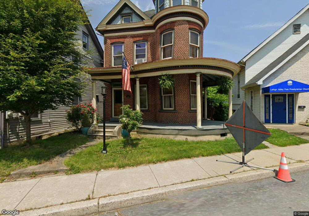 229 Main St, Walnutport, PA 18088 - photo 1